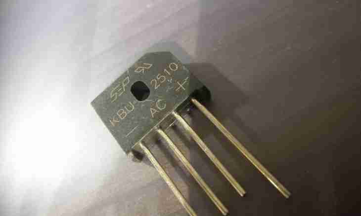 How to check the diode bridge