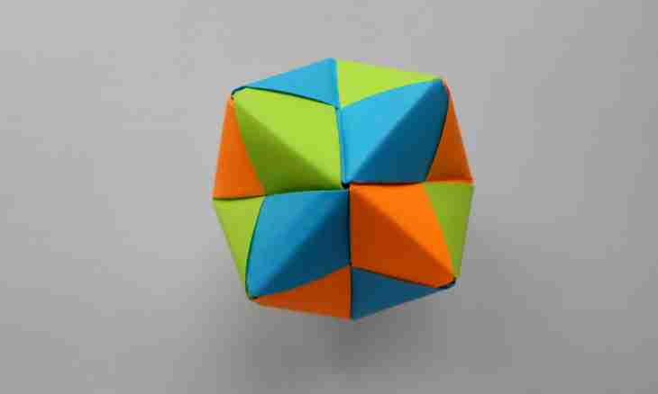 How to make models of polyhedrons
