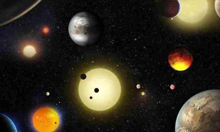 How to distinguish stars from planets