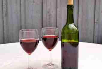 How to make red grape wine in house conditions