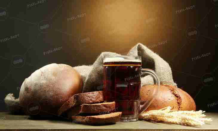 What the advantage and harm of home-made kvass consist in