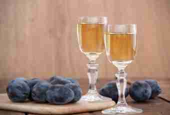 How to make domestic wine of plum