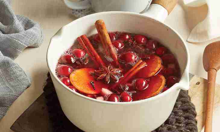 As in house conditions to make hot mulled wine