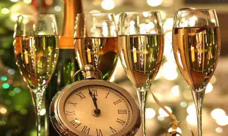 How to choose champagne for New year