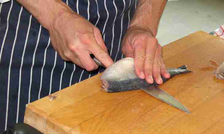 How to separate a herring from bones