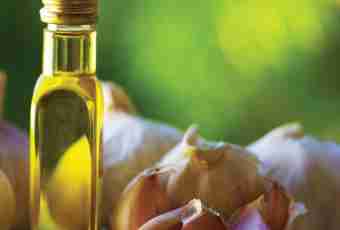 Useful properties of a garlic oil