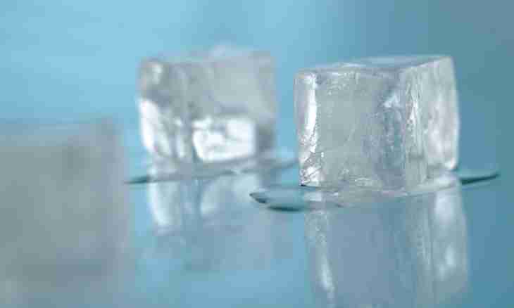 How to melt ice