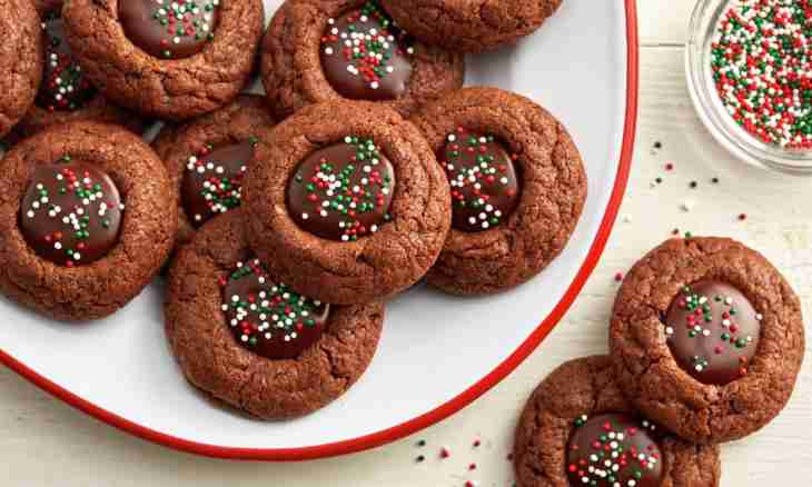 How to fill in cookies with glaze