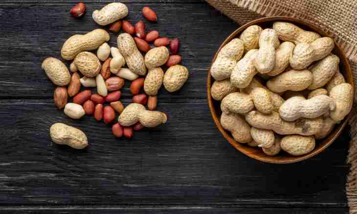 How to peel peanut