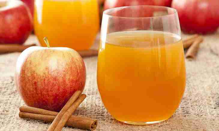 How to make tinned apple juice