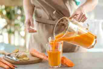 In what advantage of carrot juice and as it is correct to prepare it