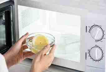 What useful properties of products the microwave oven 