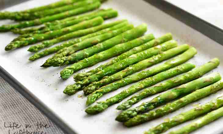 Advantage and application of an asparagus in cookery