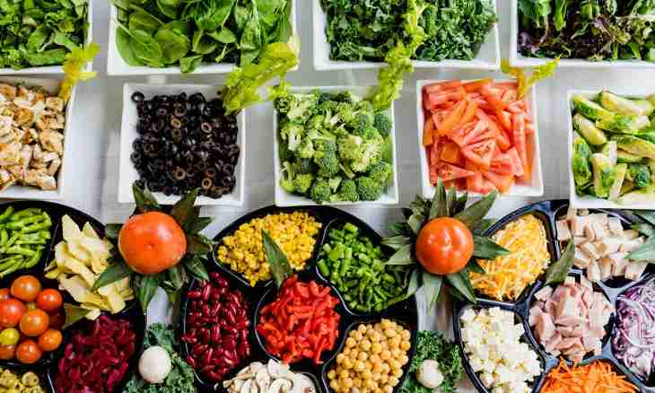Healthy nutrition: we lose weight by means of food