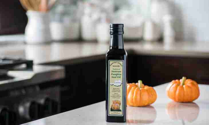 What advantage of the use of a pumpkin seed oil