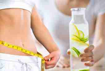 How many it is necessary to drink waters in day for weight loss