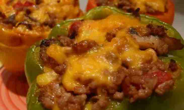 How to make meatless stuffed peppers