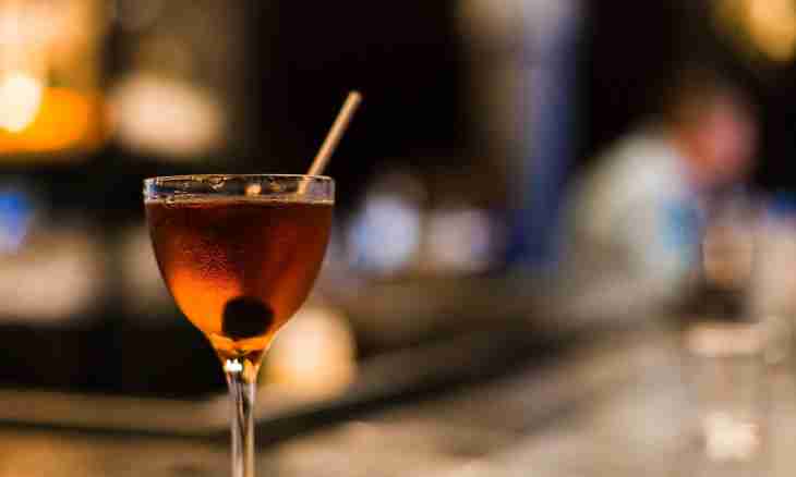 How to make Manhattan cocktail
