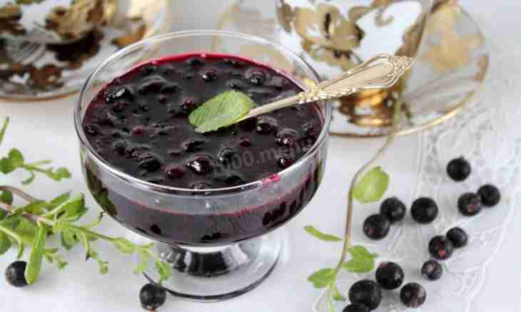 How to cook blackcurrant jam