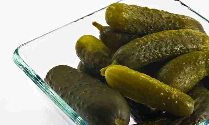 How to salt cucumbers in a package fresh-salted