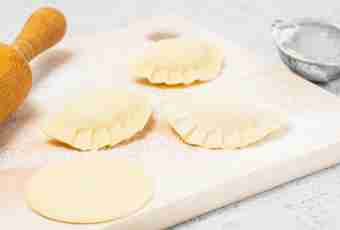 How to make dough for dumplings on yolks