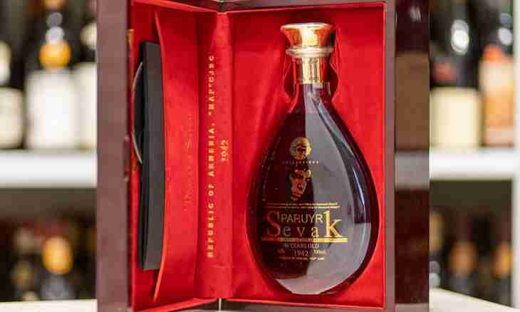 How to distinguish original Armenian cognac