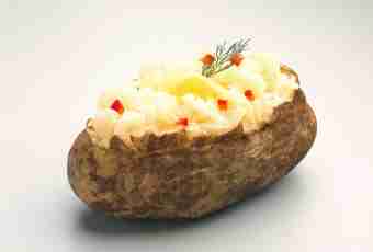 How to make baked potatoes in a foil