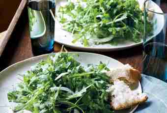 How to make arugula salad