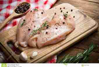 Fillet of a turkey with rosemary and apples