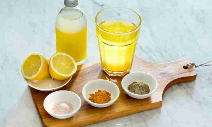 How to make lemon and apple drink