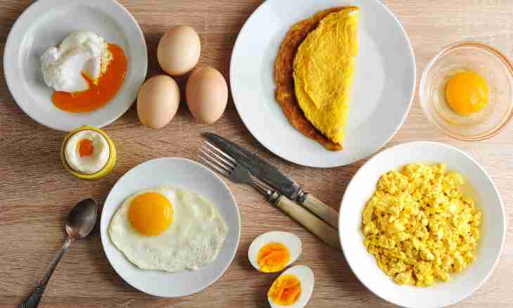 How to prepare an original eggs dish