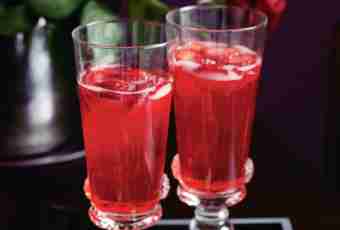 How to make strawberry liqueur