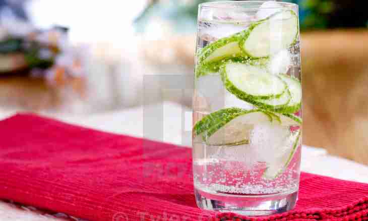 How to make cucumber drink