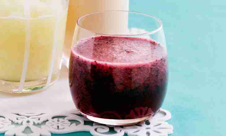 How to make fruit drink from the frozen or fresh cranberry