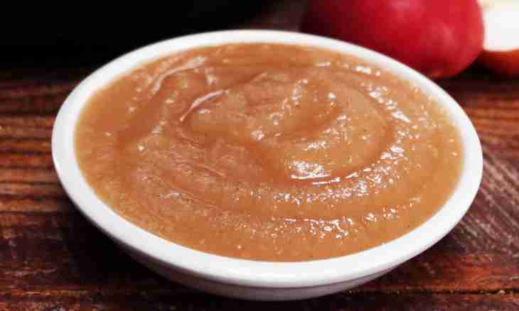 How to make dense apple jam and tasty apple puree