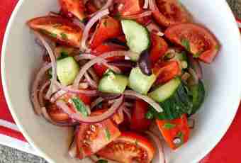 How to make cucumbers tomatoes salad