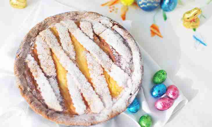 Almond Easter cake