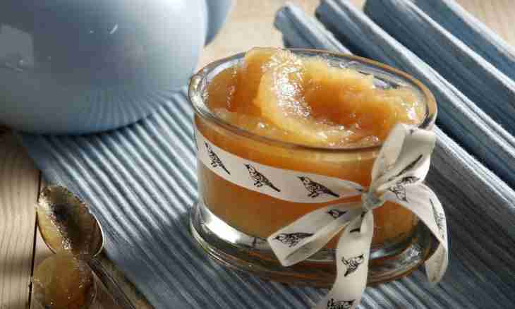 The recipe of jam from a quince