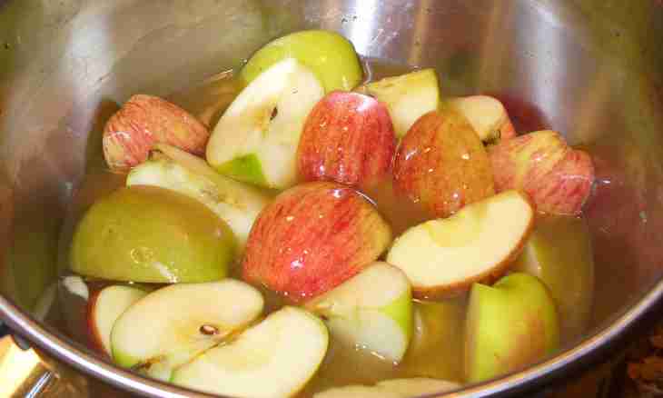 How to cook tasty apples jam