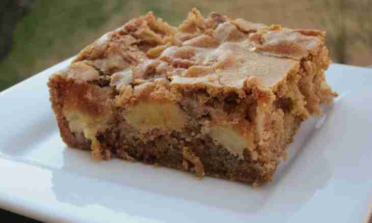 What to do with apple cake