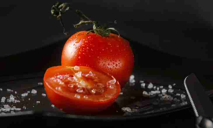 How to grate tomato
