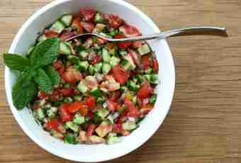 How to make ham cucumbers and tomatoes salad