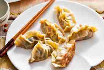 How to make crust for dumplings thin