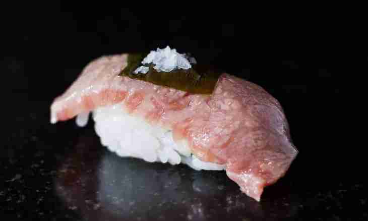 How to salt fish for sushi
