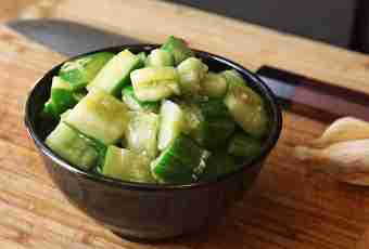 How to make cucumbers salad in Asian style