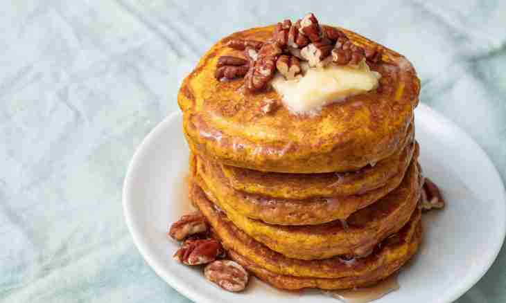How to make pumpkin fritters with apples?