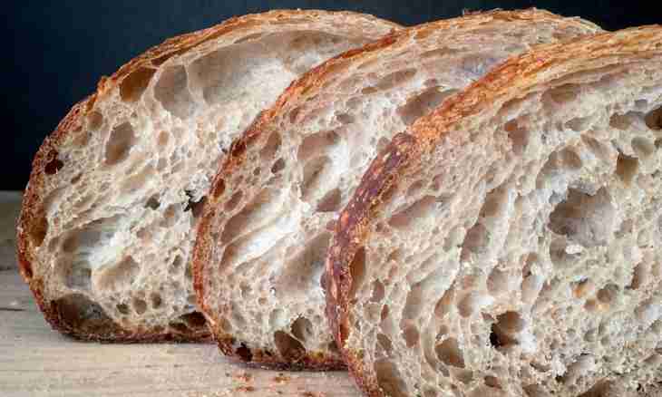 How to bake whole-grain bread