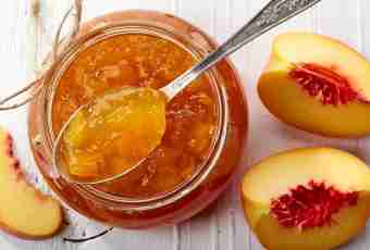 Preparations for the winter: how to make jam from peaches