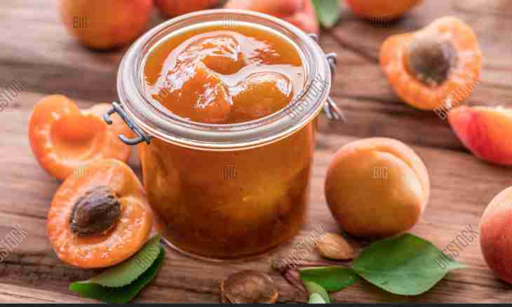 How to make jam from apricots with ginger