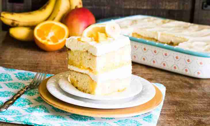 Airy fruit and citrus cake